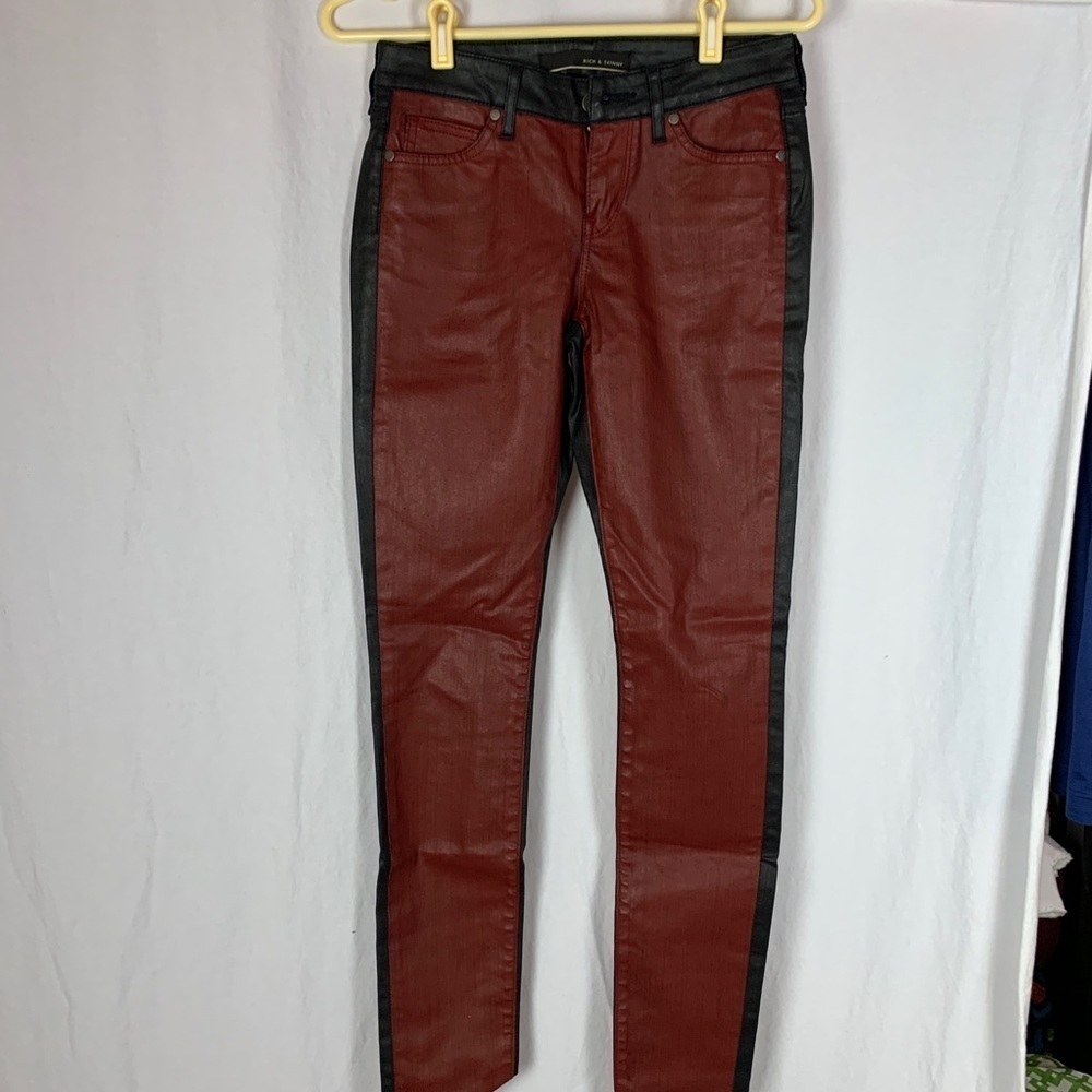 Rich and skinny jeans